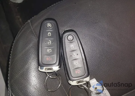 2014 Ford Escape Titanium из США, поврежденный, VIN 1FMCU9JX6EUC03777